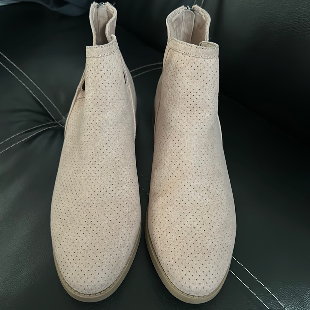 TODAY ONLY! Ladies Falls Creek Booties - 11